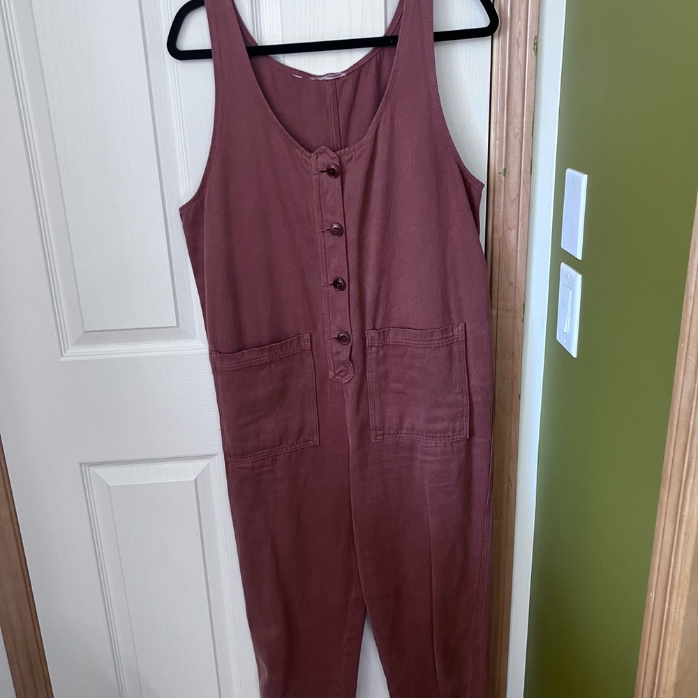 Women's Sleeveless Jungmaven Jumpsuit in Rust